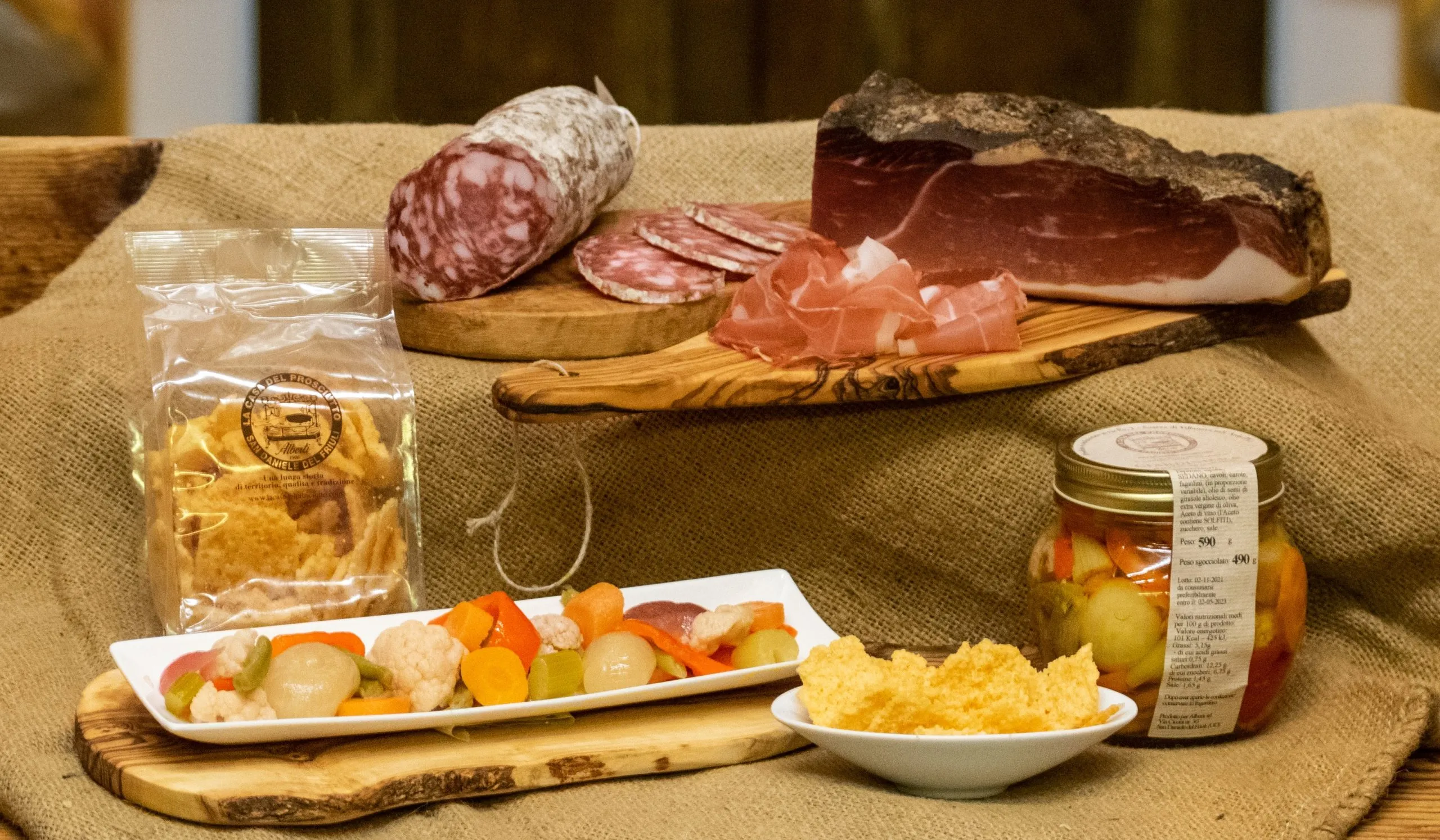 Abbinamenti di salumi friulani per la tavola delle feste